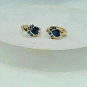 Charming Tiny Paw  Zirconia Stud Earrings